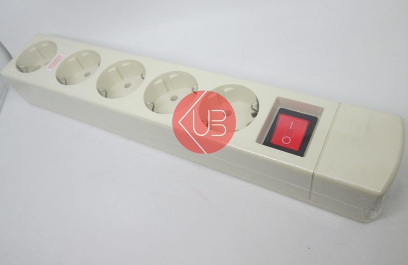 Uticon Multi Power Strip ST-1582NC